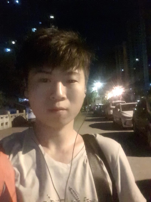 流星的瞬间的第一张照片--闽侯相亲网