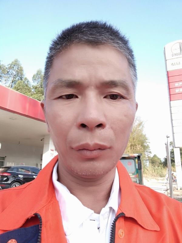 静候缘分的第一张照片--闽侯相亲网