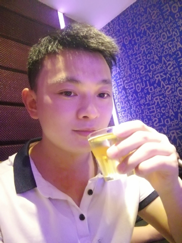 幸福的拥抱的第一张照片--闽侯相亲网