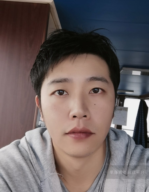 不太帅的男人的第一张照片--闽侯相亲网