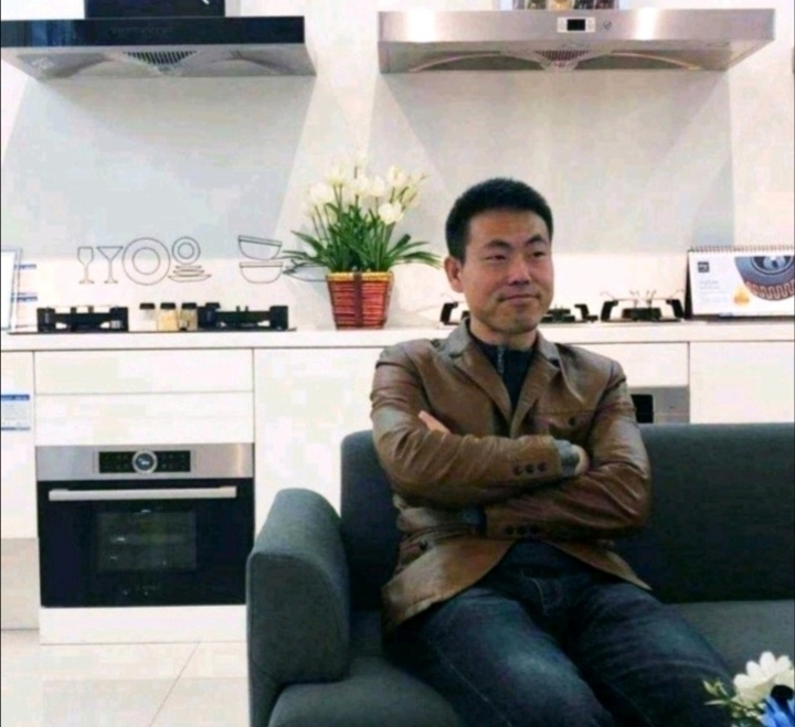 奋斗的执着的第一张照片--闽侯相亲网