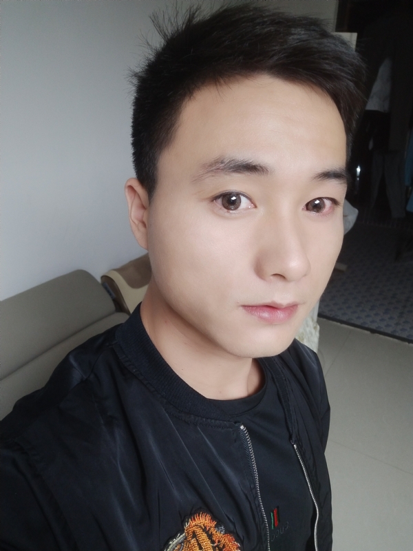 何凡的第三张照片--闽侯相亲网