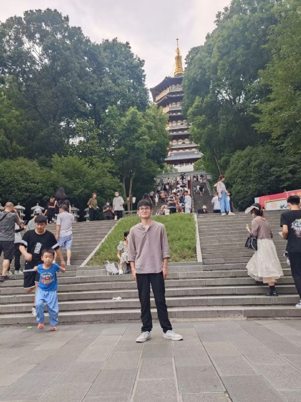 阳光男孩的第五张照片--闽侯相亲网