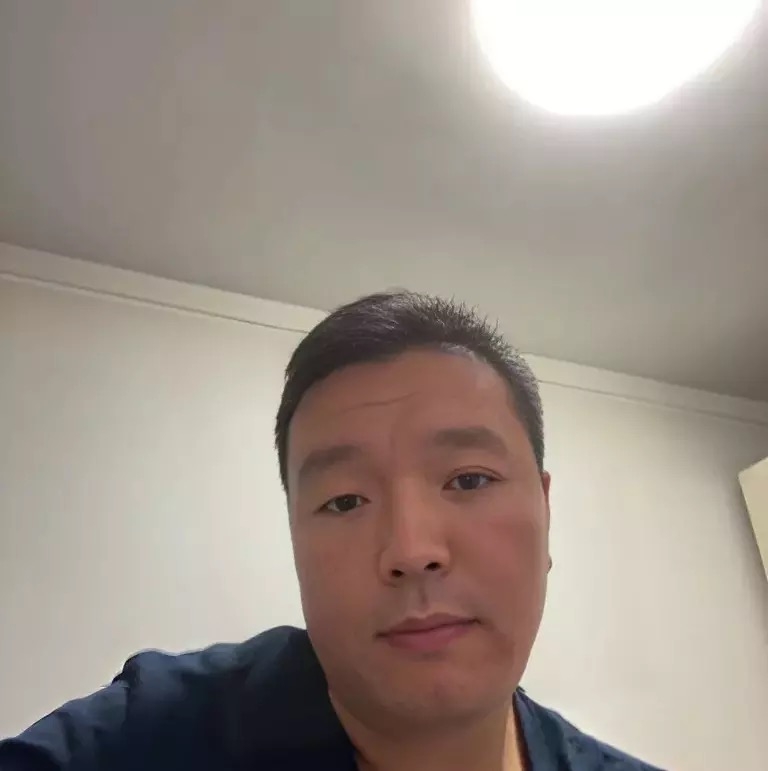 穿唐装的松鼠的第一张照片--闽侯相亲网
