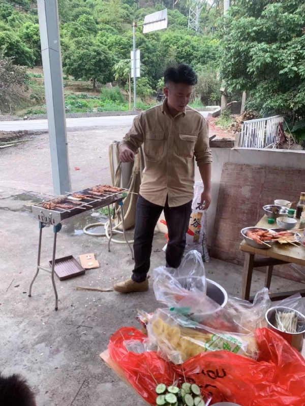 你黑我哟的第一张照片--闽侯相亲网