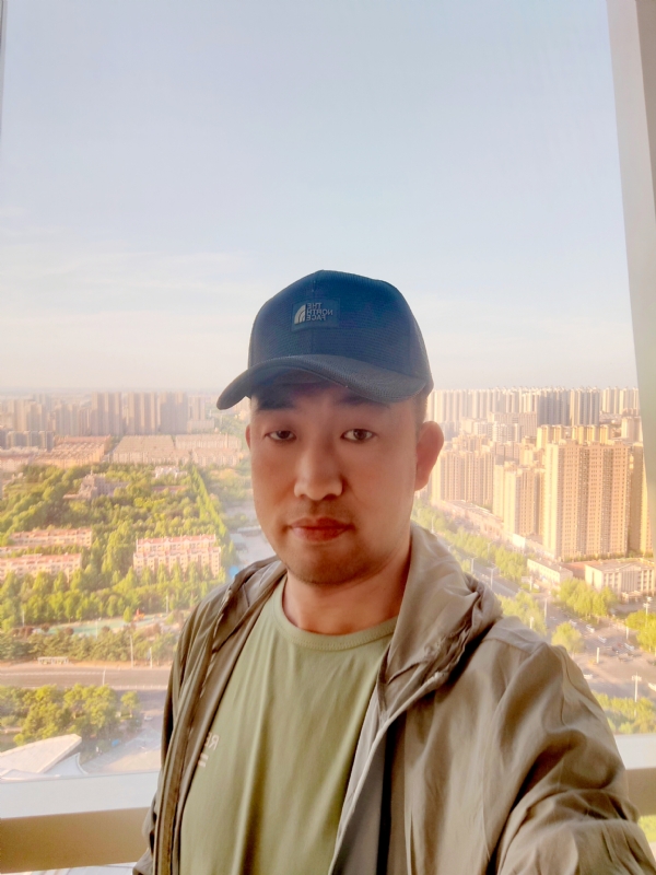 勇攀高峰的第一张照片--闽侯相亲网